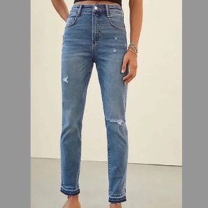 Anthropologie Pilcro High Rise Skinny Cigarette Jean Size 29